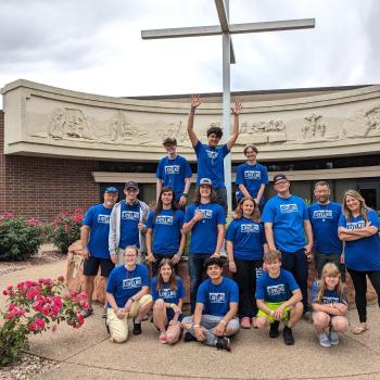 Group photo of our youth mission team to Loveland, Colorado